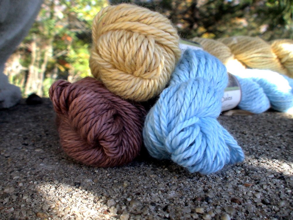 Hand dyed organic cotton yarn