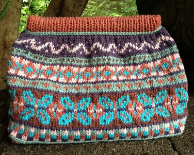 Knitted Fair Isle Bag pattern Southwest Colors